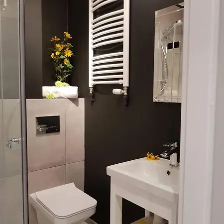 3bed Modern Near Beautiful Park *
