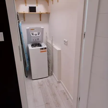 3bed Modern Near Beautiful Park