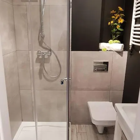 Apartment 3bed Modern Near Beautiful Park Warschau